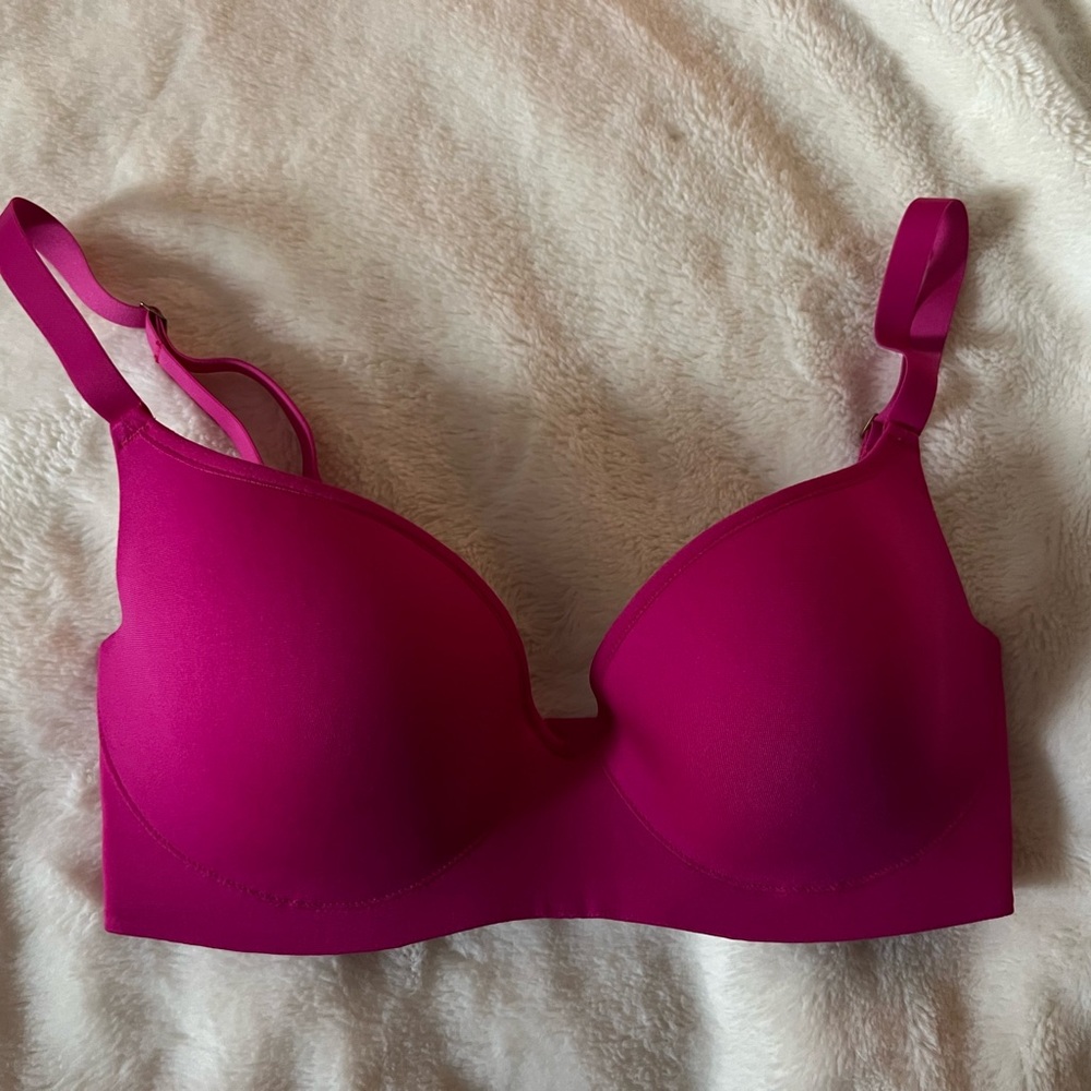 Huit T Shirt Bra 30D - Picture 3 of 11